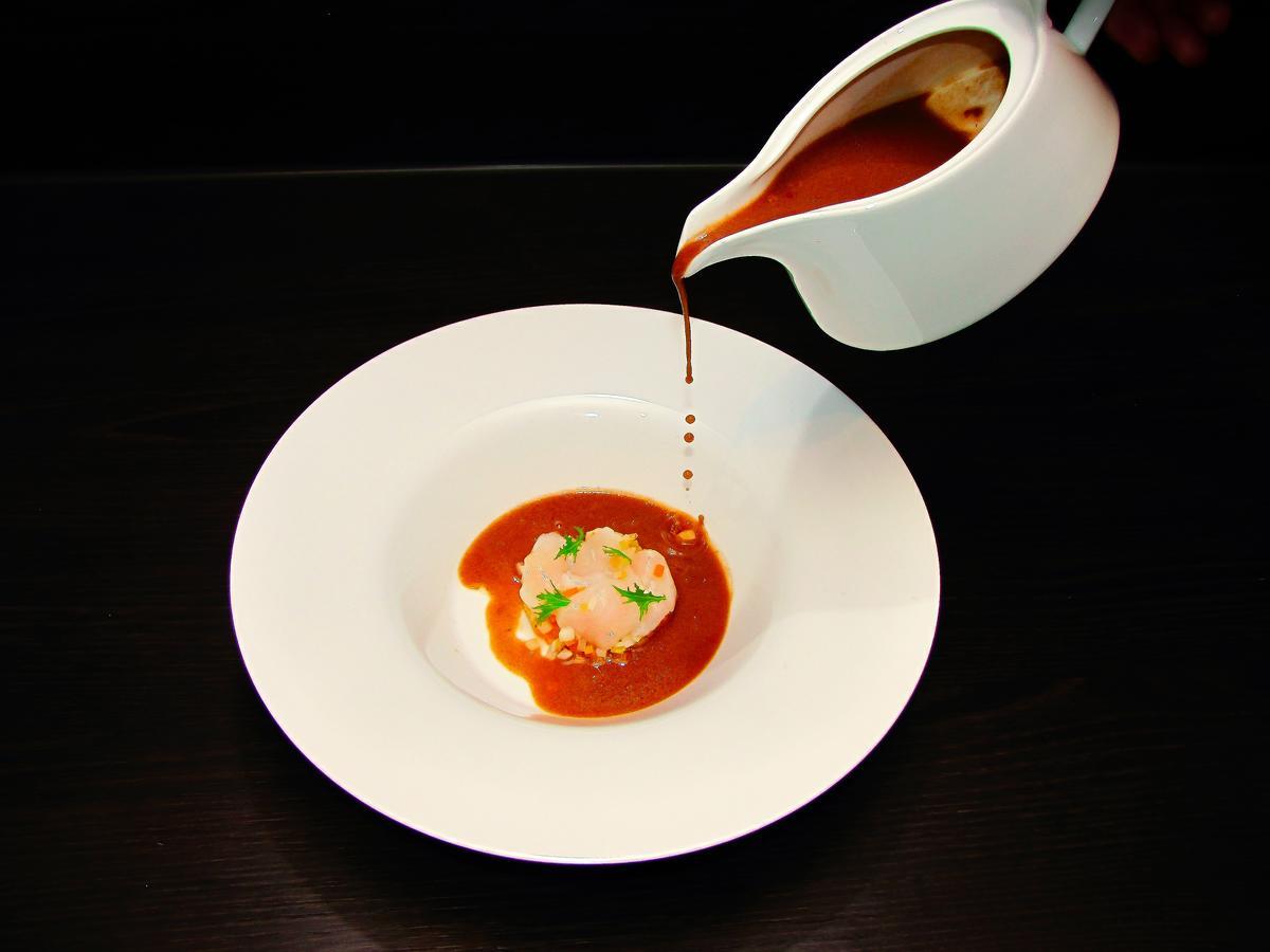 Das Tann Rooms & Wine 塔勒 外观 照片