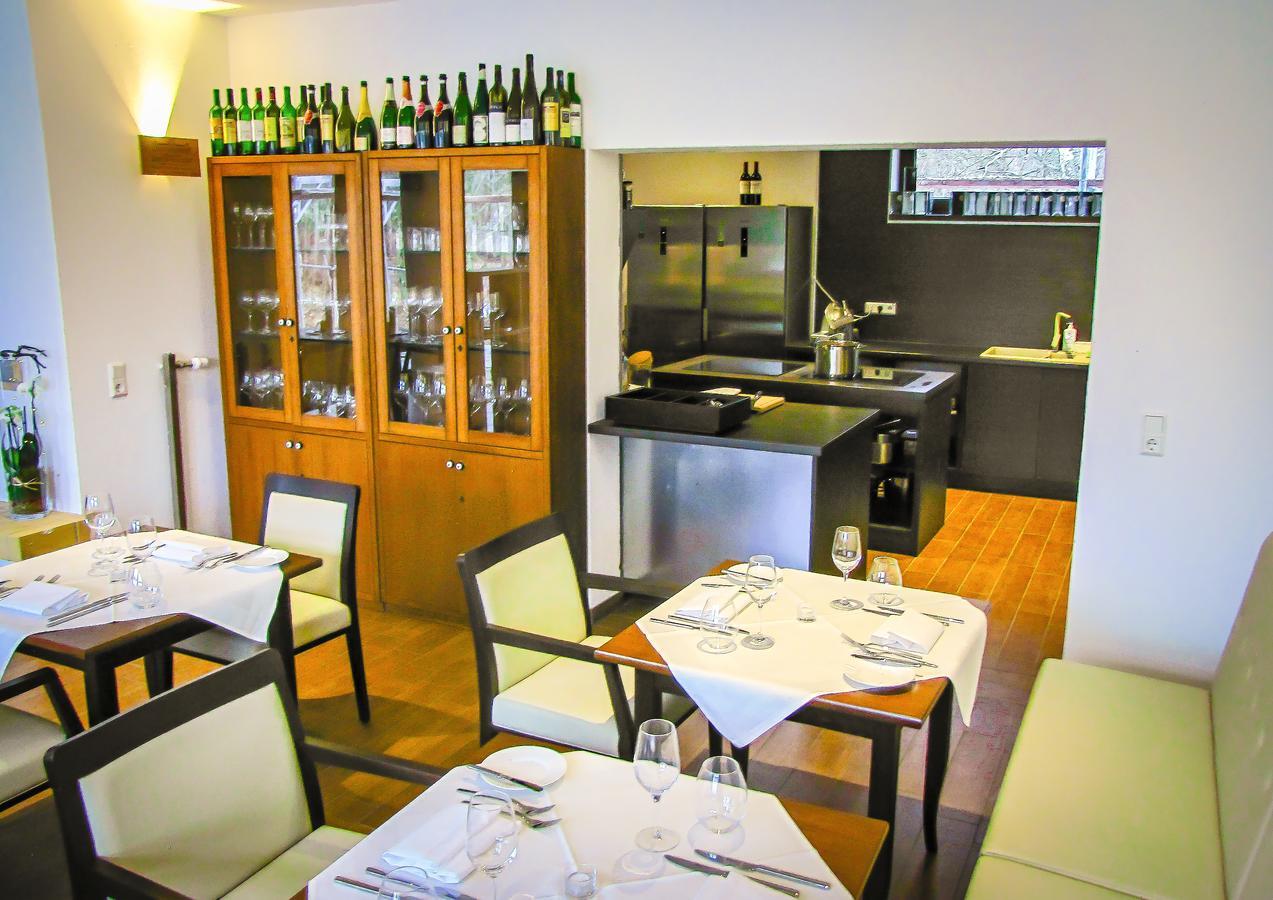 Das Tann Rooms & Wine 塔勒 外观 照片